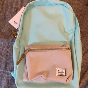 New Herschel Settlement Mid-Volume Backpack